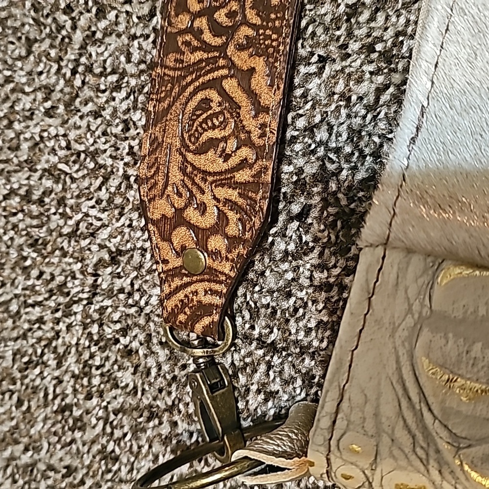 NWT KEEP IT GYPSY Handcrafted Custom Genuine Leather - Picture 3 of 7